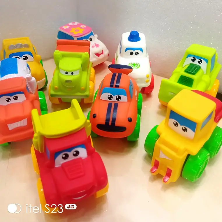 Figurines Cars en Silicone